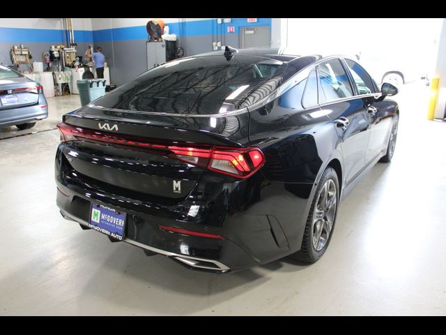 2022 Kia K5 EX