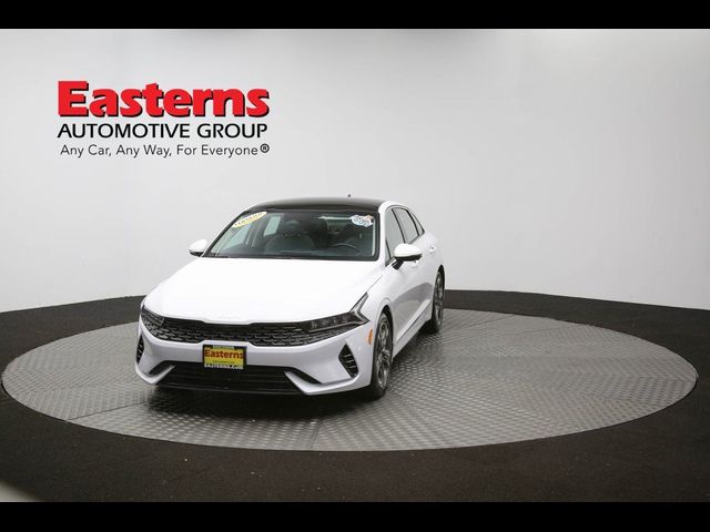 2022 Kia K5 EX