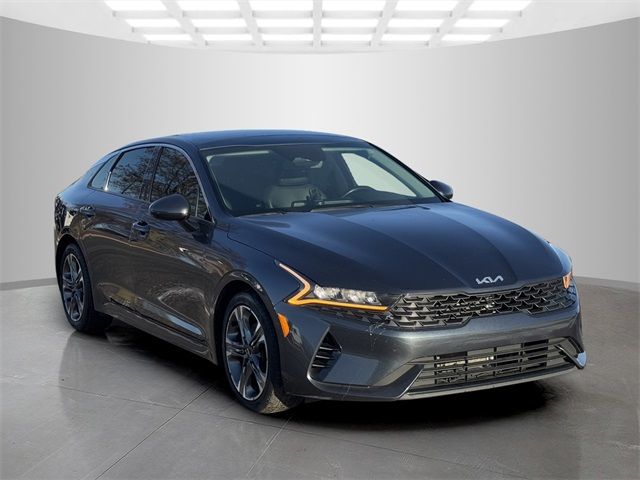 2022 Kia K5 EX