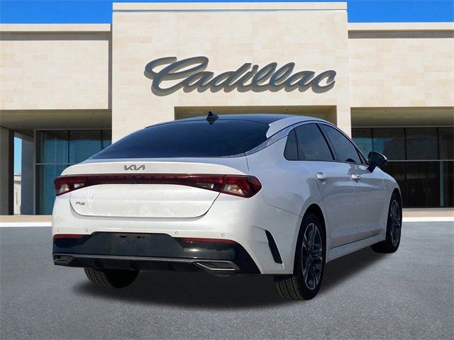 2022 Kia K5 EX