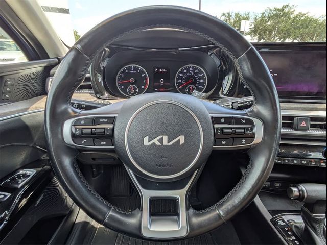 2022 Kia K5 EX