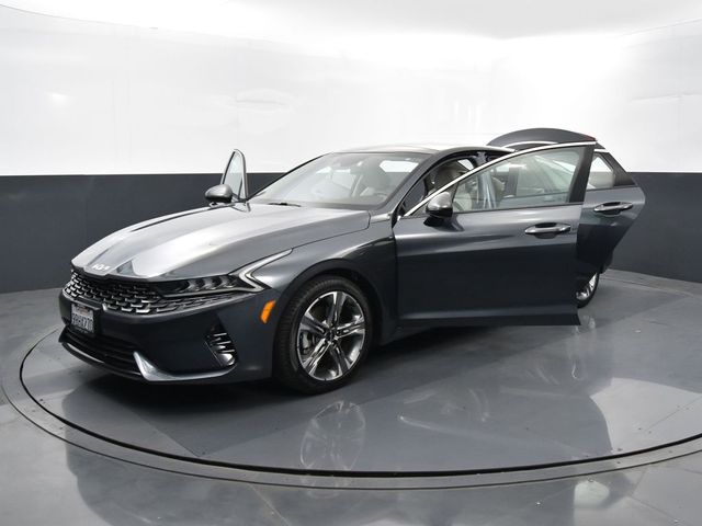 2022 Kia K5 EX