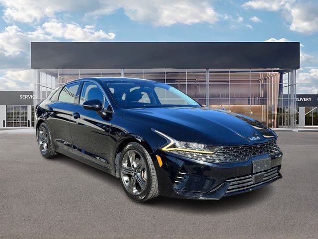 2022 Kia K5 EX
