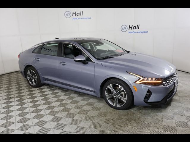 2022 Kia K5 EX