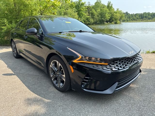 2022 Kia K5 EX