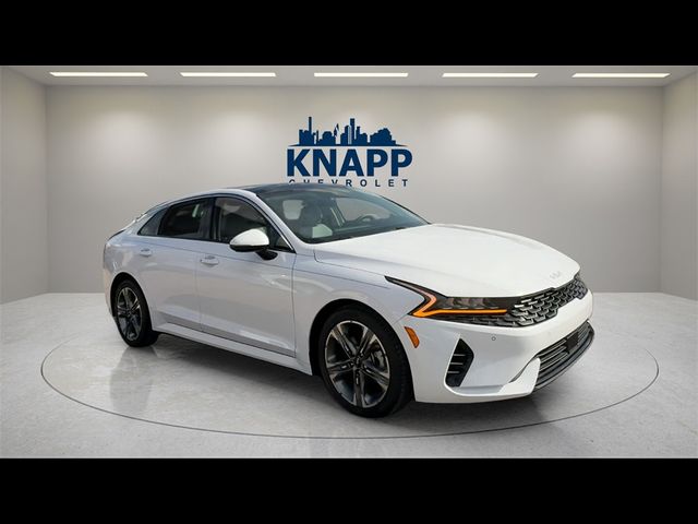 2022 Kia K5 EX