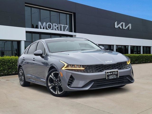 2022 Kia K5 EX