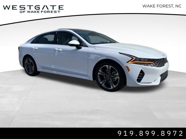 2022 Kia K5 EX