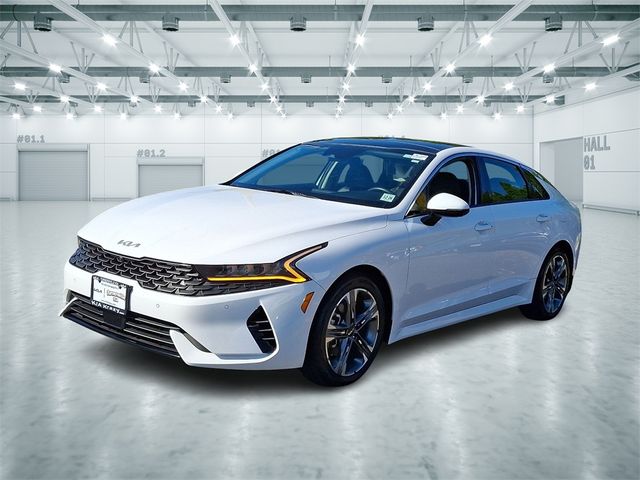 2022 Kia K5 EX