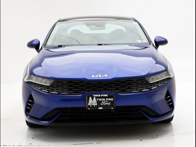 2022 Kia K5 EX