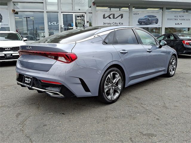 2022 Kia K5 EX