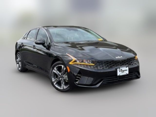 2022 Kia K5 EX