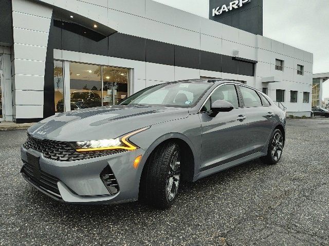 2022 Kia K5 EX