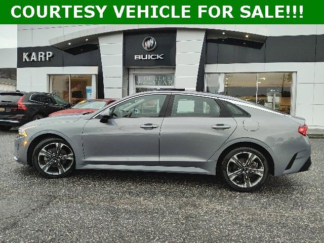 2022 Kia K5 EX