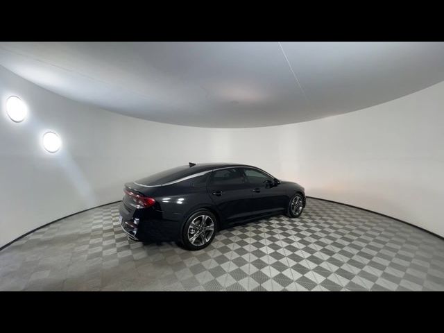 2022 Kia K5 EX