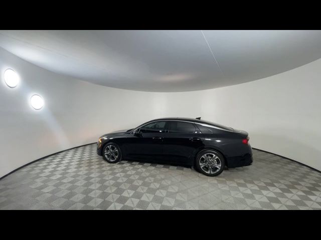 2022 Kia K5 EX