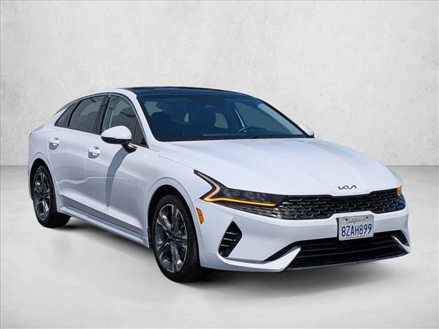 2022 Kia K5 EX