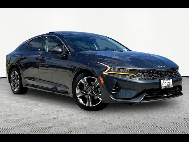 2022 Kia K5 EX