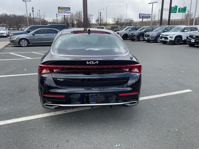 2022 Kia K5 EX