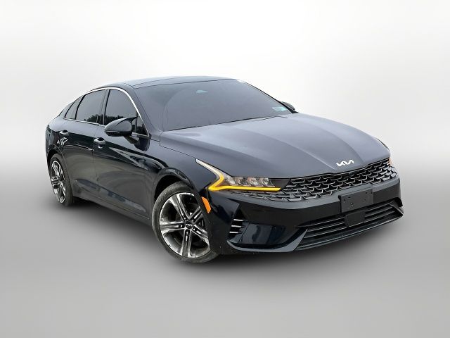 2022 Kia K5 EX