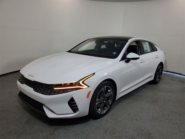 2022 Kia K5 EX