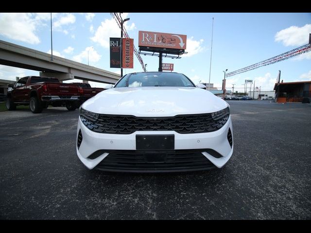 2022 Kia K5 EX