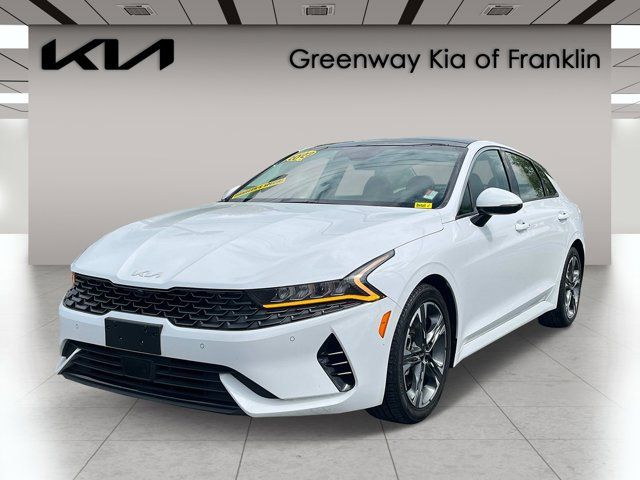 2022 Kia K5 EX