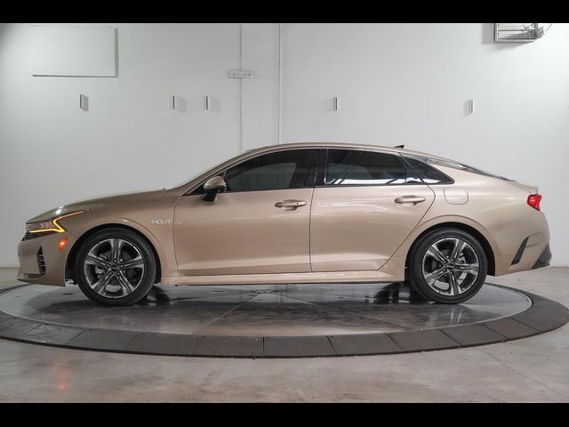 2022 Kia K5 EX