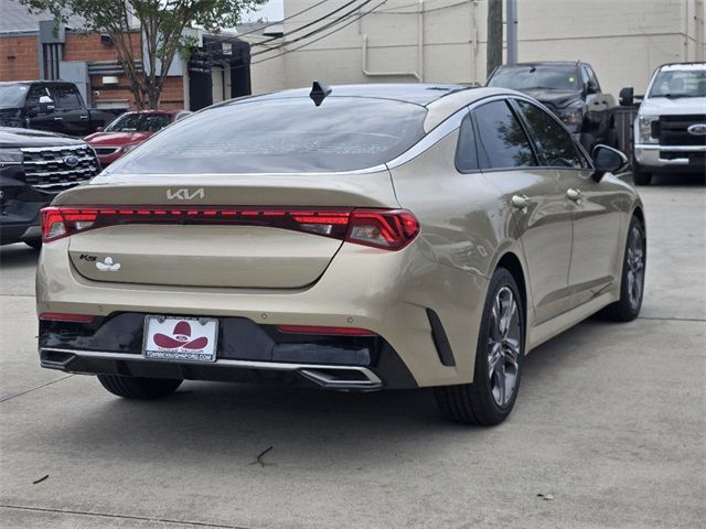 2022 Kia K5 EX