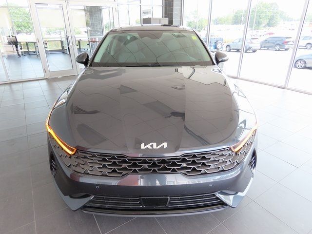 2022 Kia K5 EX