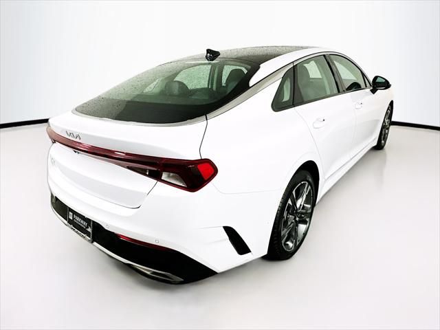 2022 Kia K5 EX