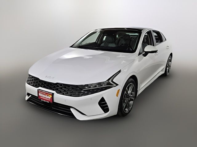 2022 Kia K5 EX