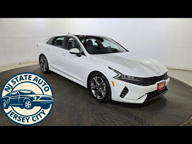2022 Kia K5 EX