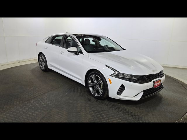 2022 Kia K5 EX