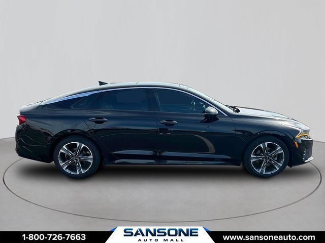 2022 Kia K5 EX
