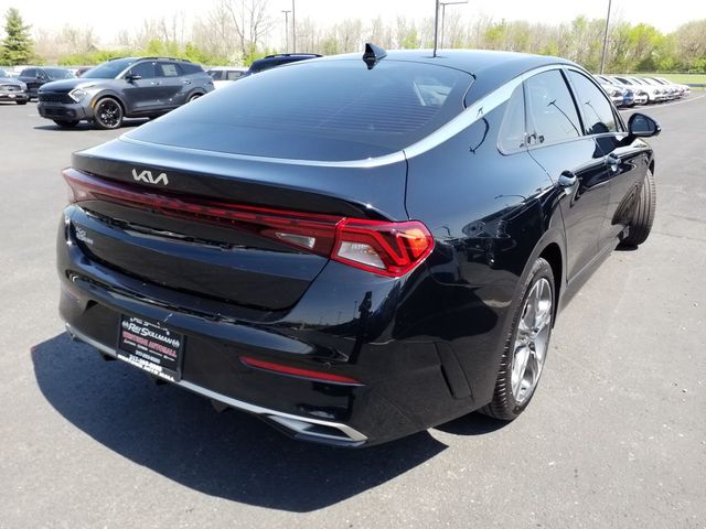 2022 Kia K5 EX