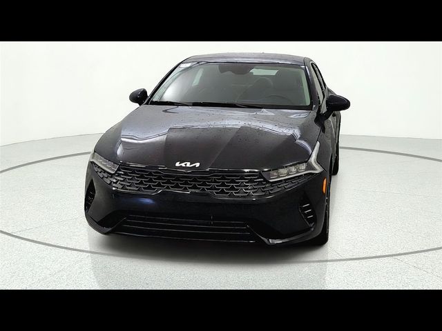 2022 Kia K5 EX