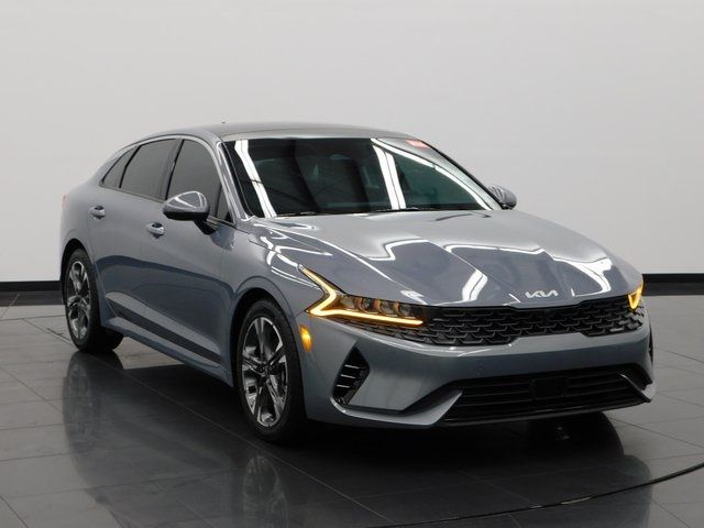 2022 Kia K5 EX