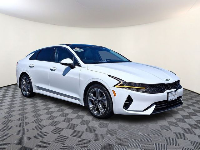 2022 Kia K5 EX