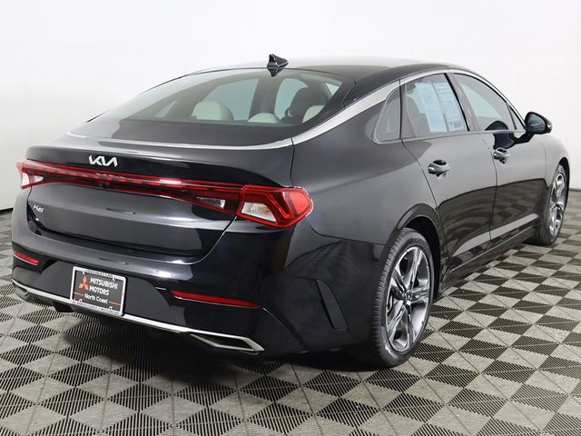 2022 Kia K5 EX