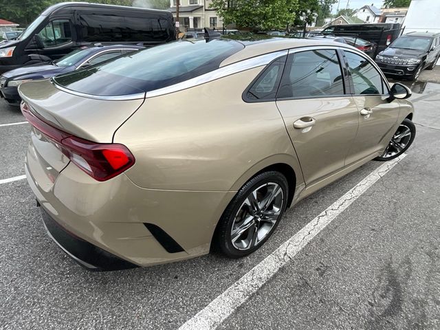 2022 Kia K5 EX