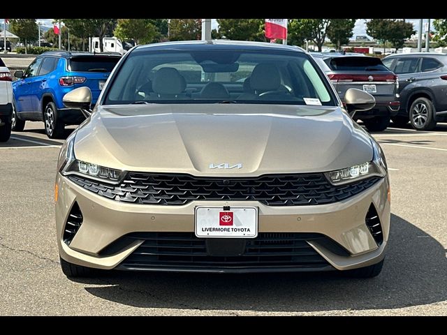 2022 Kia K5 EX