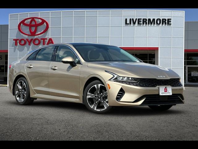 2022 Kia K5 EX