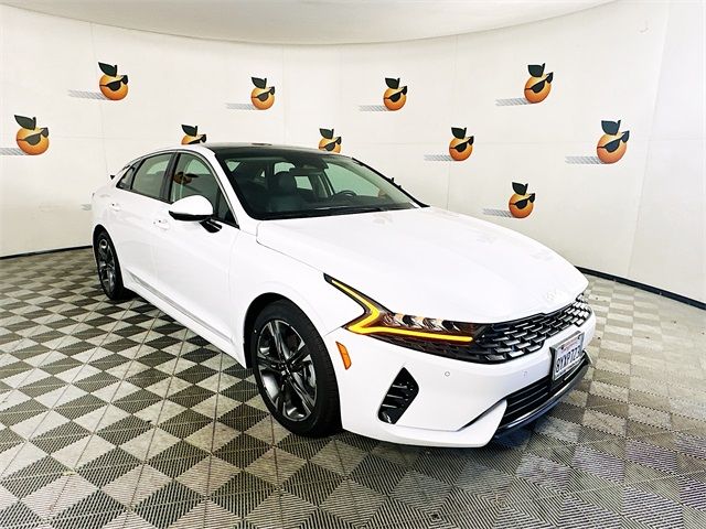 2022 Kia K5 EX