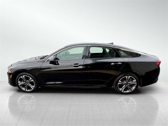 2022 Kia K5 EX