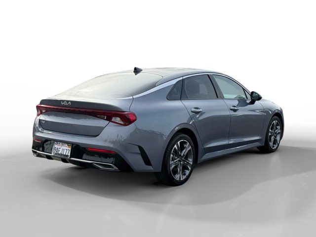2022 Kia K5 EX