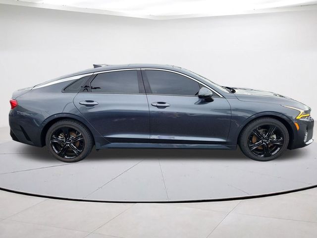 2022 Kia K5 EX
