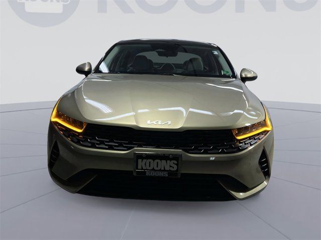 2022 Kia K5 EX