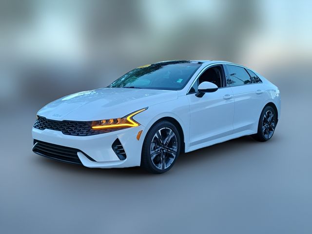 2022 Kia K5 EX