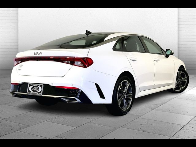2022 Kia K5 EX